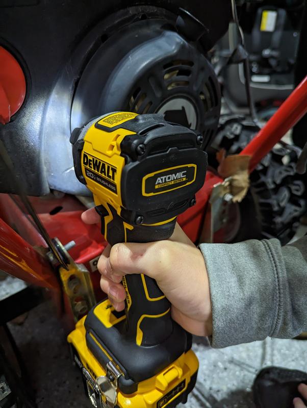 DEWALT DCF850NT-XJ 18V 1/4” 205Nm XR Brushless compact impact driver -  without battery
