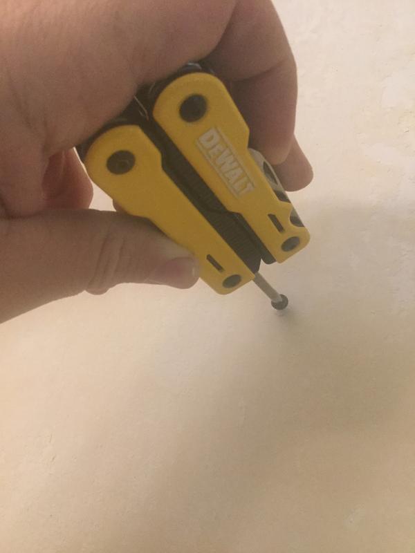 Dewalt 16-in-1 Multi-Tool