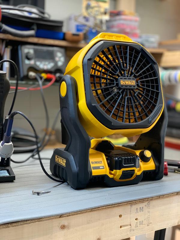 Internals of the DeWalt jobsite fan. Cleaning and curiosity. : r/Tools