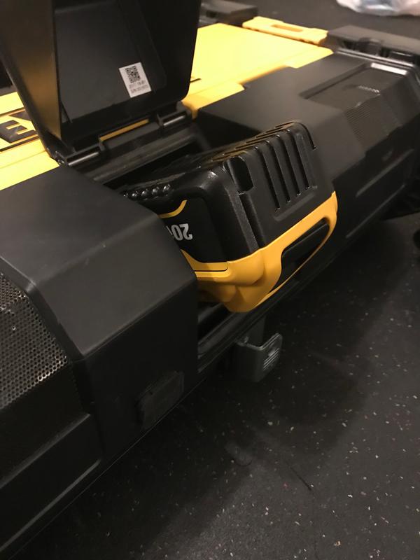 6ah batteries don’t fit into toughsystem radio