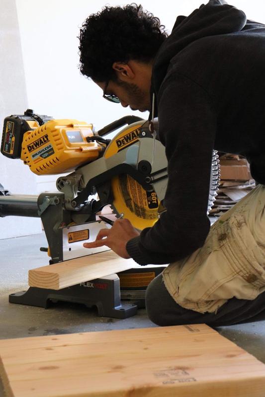 Battery powered deals dewalt chop saw