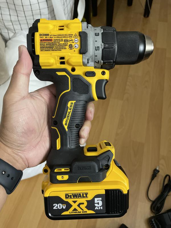 20V MAX XR Brushless Cordless 1 2 in. Drill Driver Kit DEWALT