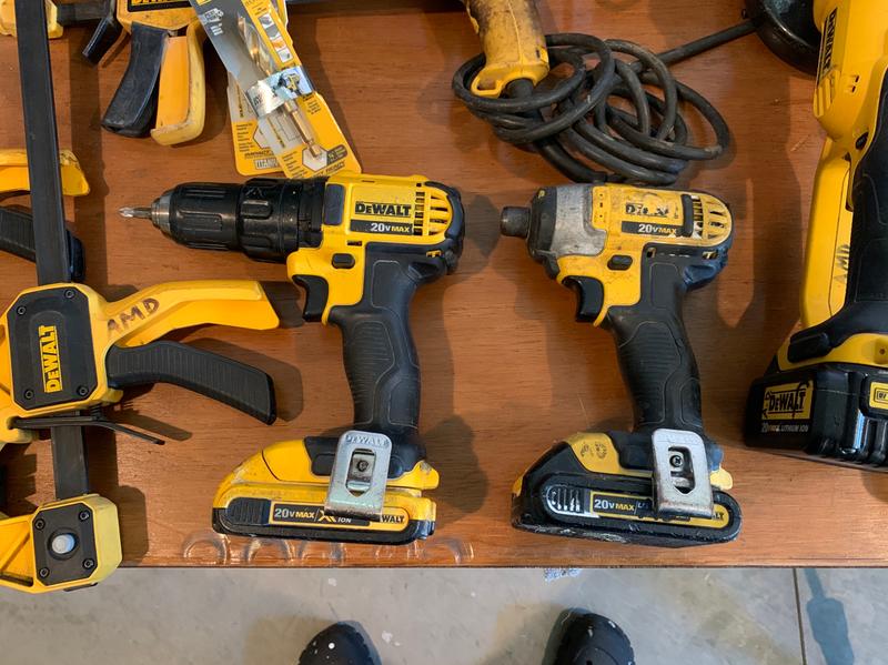 DEWALT DCK477D2 20V MAX Cordless Drill/Driver, Impact Driver, Circular Saw  & Work Light Combo Kit