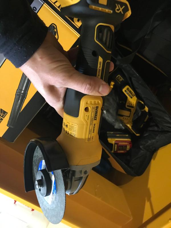 DEWALT 20V MAX XR Cordless Brushless 4.5 in. Paddle Switch Small Angle  Grinder with Kickback Brake (Tool Only) DCG413B - The Home Depot