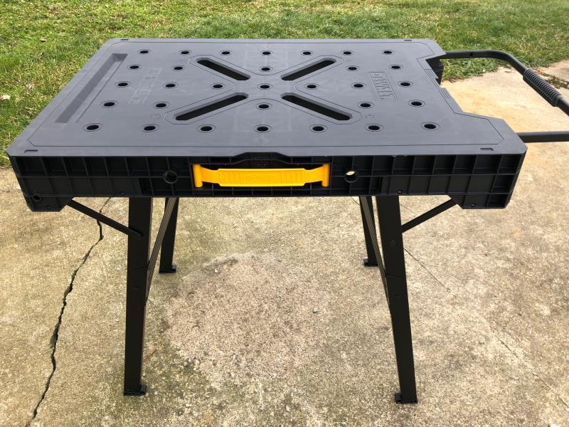 Express Folding Workbench DEWALT