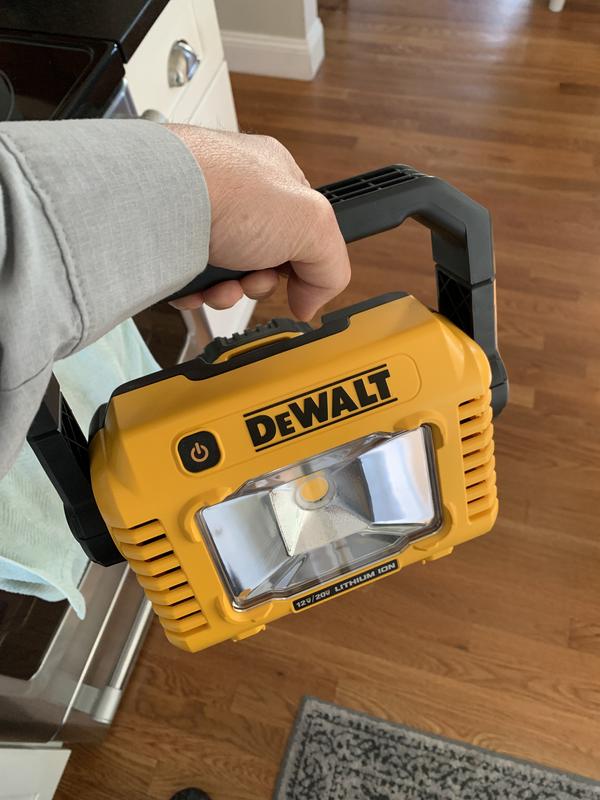 Dewalt 20v task light new arrivals