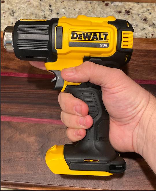 DEWALT 20V MAX Heat Gun Kit, Cordless, Up to 990 Degrees, 42 Minutes of Run  Time, LED Light, Battery and Charger Included (DCE530P1), Black