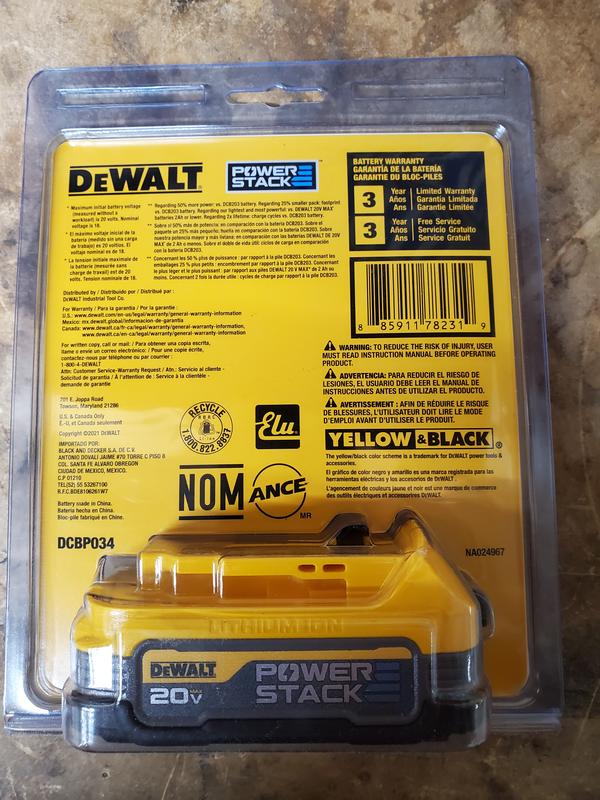 DEWALT Kit de inicio MAX* de 20V con batería compacta POWERSTACK™ y  cargador (DCBP034C)