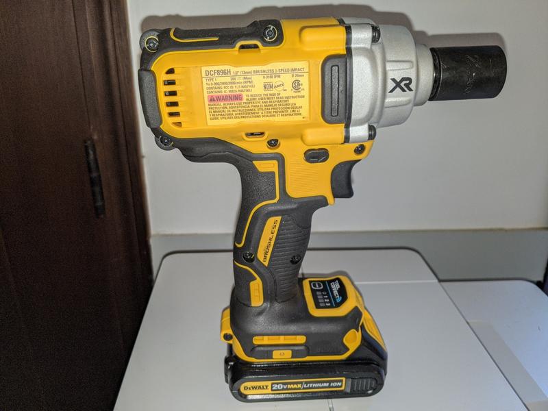 20V MAX* Tool Connect™ 1/2