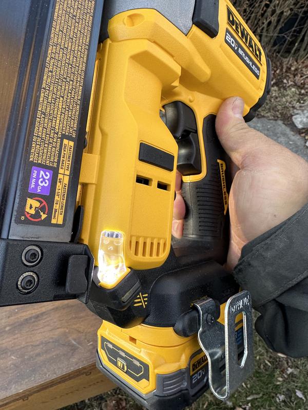 DEWALT 20V MAX Lithium-Ion Cordless 23-Gauge Pin Nailer and 20V 16