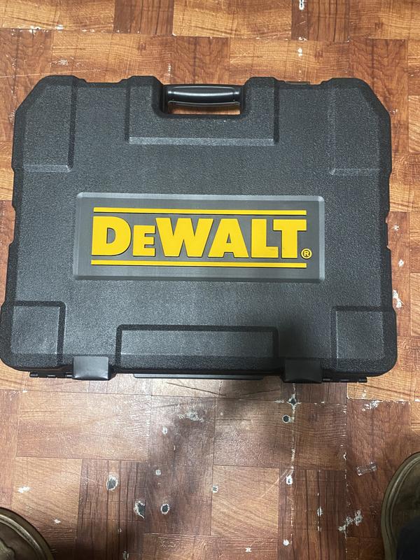 DEWALT Mechanics And Socket Set 204 Pieces (DWMT72165