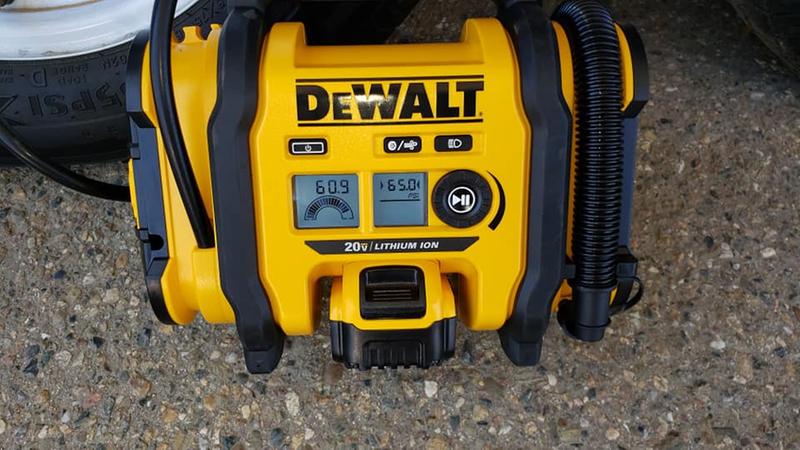 20V MAX* Corded/Cordless Air Inflator | DEWALT