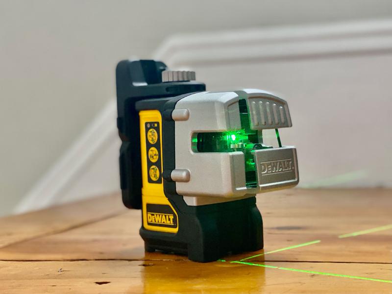 Dewalt 3 deals line green laser