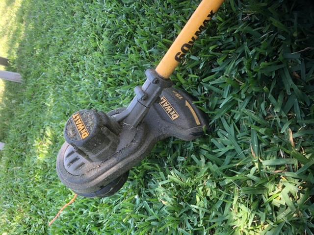 DeWalt 60V Max FlexVolt Cordless String Trimmer – Pass On The Gas