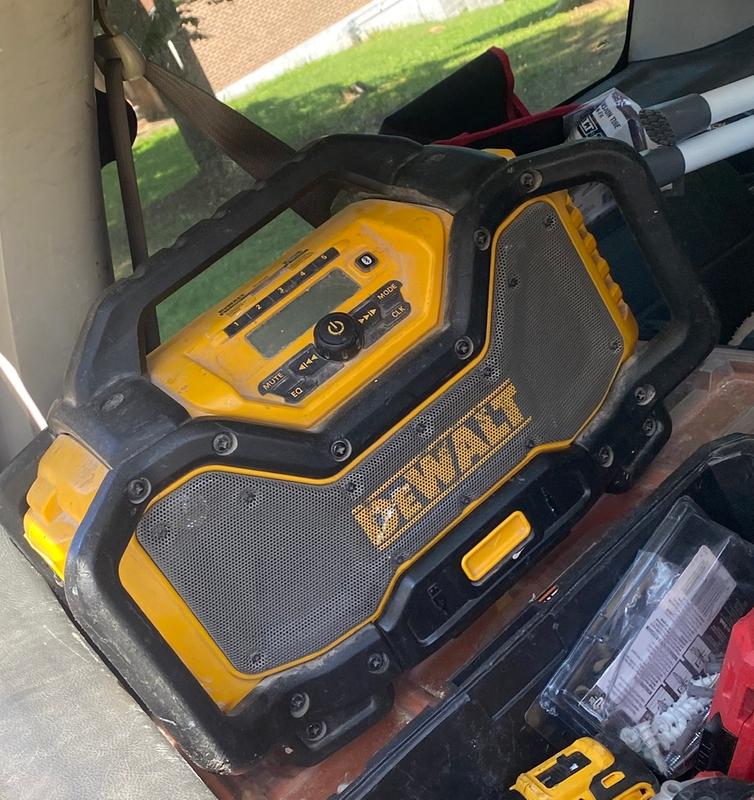 Dewalt Bluetooth/charging boomBox