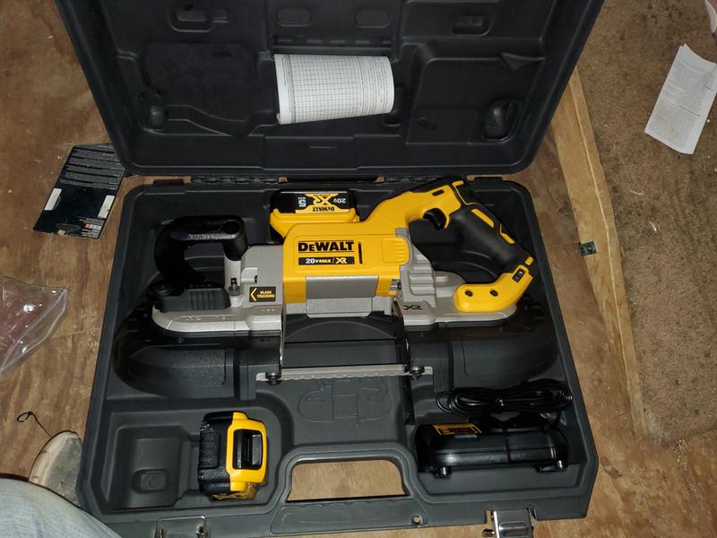 DEWALT 20V MAX XR 5" Band Saw (Tool Only) DCS374BR – Certified Refurbished – Like New