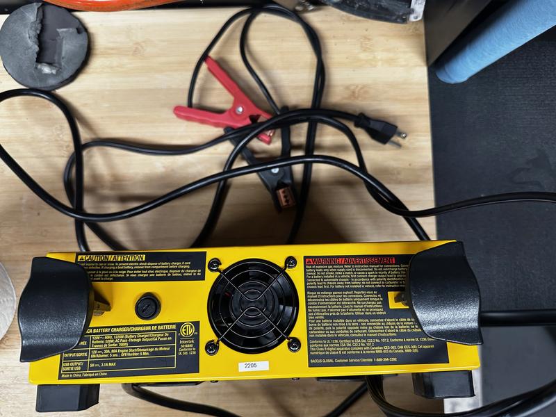 120vac shown on meter, yet blank display