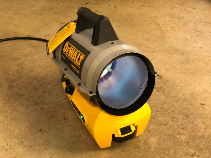 DeWalt 68,000 BTU Cordless Forced Air Propane Heater