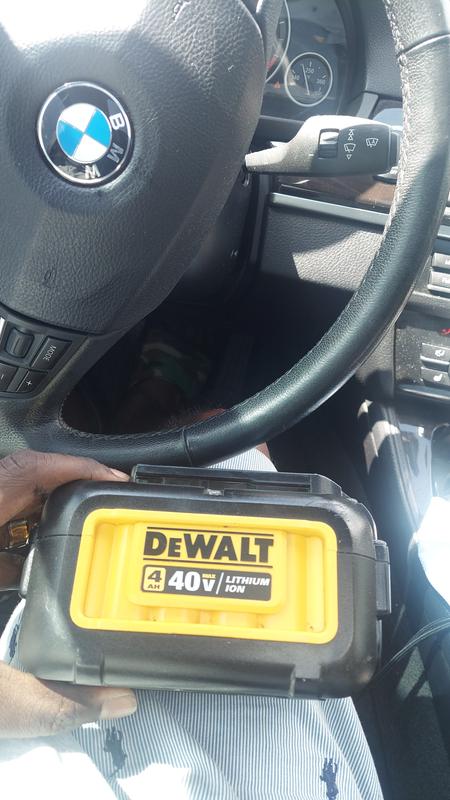 40V MAX Lithium Ion Battery Pack 4.0Ah DEWALT