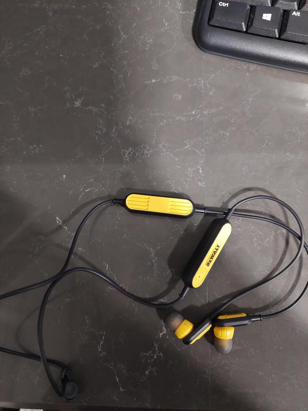 DEWALT Earbud Wireless Noise Canceling Headphones in the Headphones department at Lowes