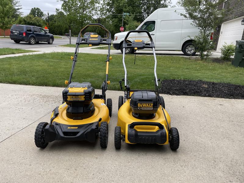 Dewalt discount cordless mower