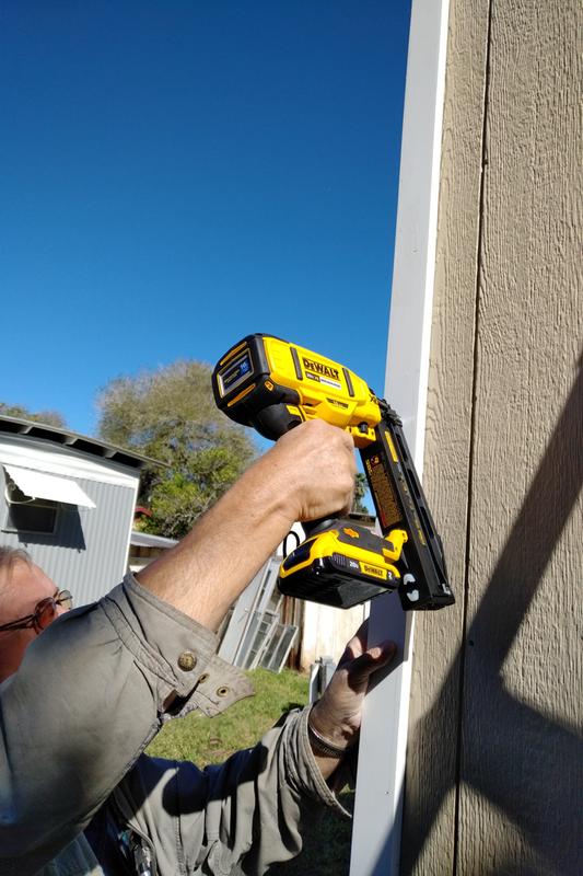 Dewalt dcn662b online