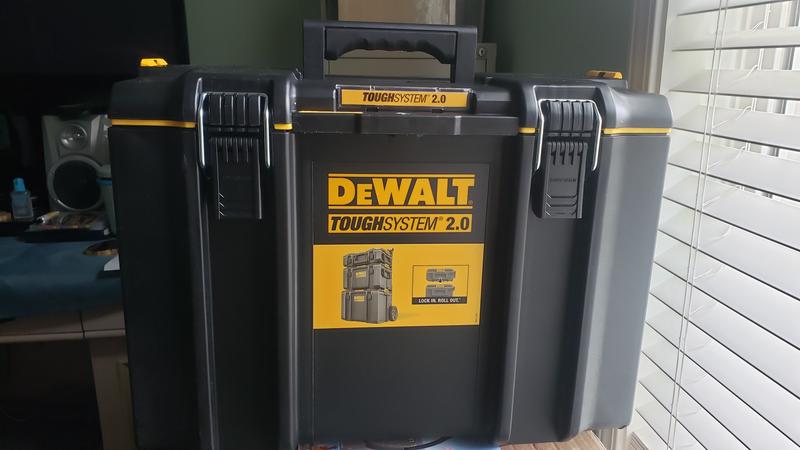 DEWALT ToughSystem® 2.0 Extra Large Toolbox - Runnings
