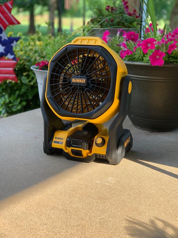 DeWalt 20V Max Cordless Fan for Jobsite 11-inch Tool Only DCE511B