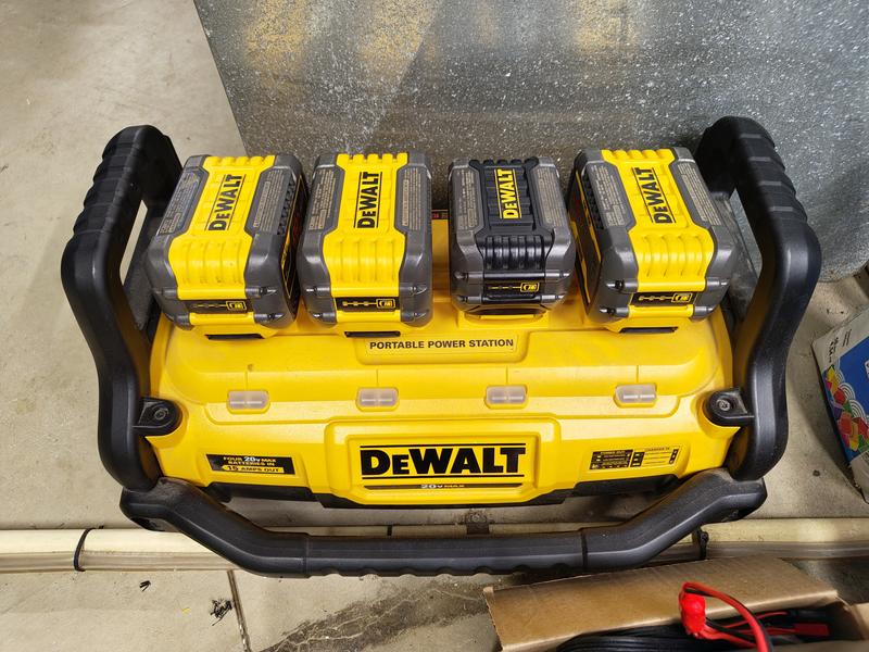 Dewalt 1800 portable online power station