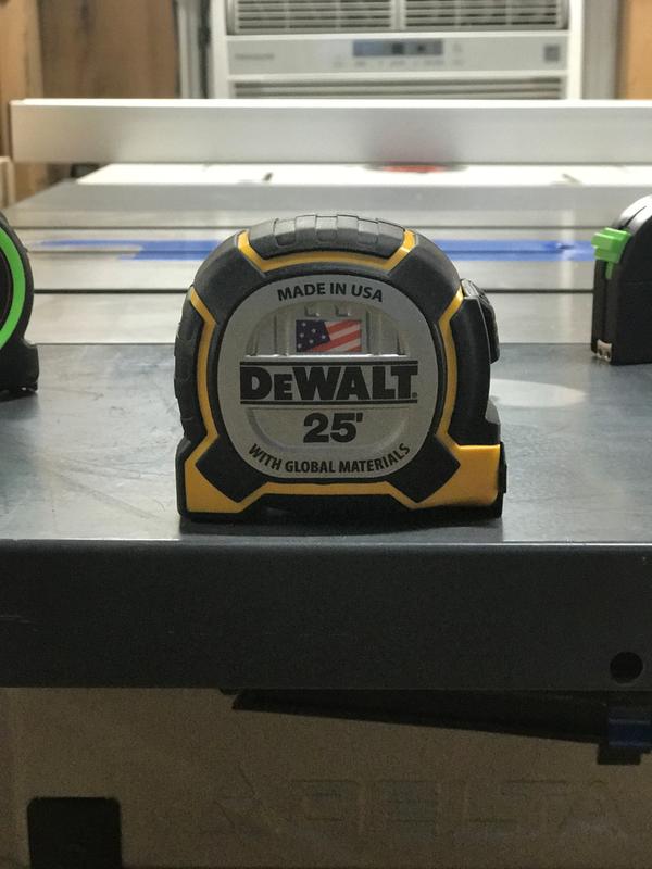 25 ft XP Tape Measure DEWALT