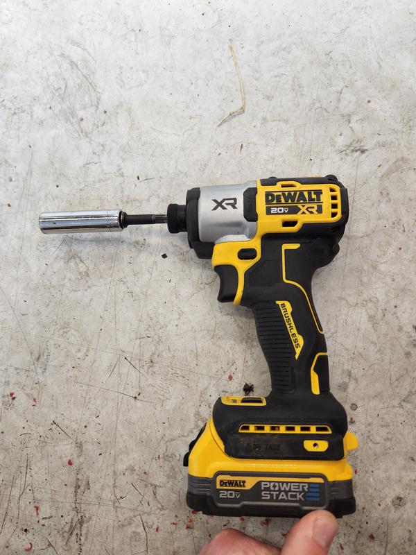 DT　3万 20V MAX* XR® 3-Speed Impact 1/4 in. Driver (Tool Only) | DEWALT