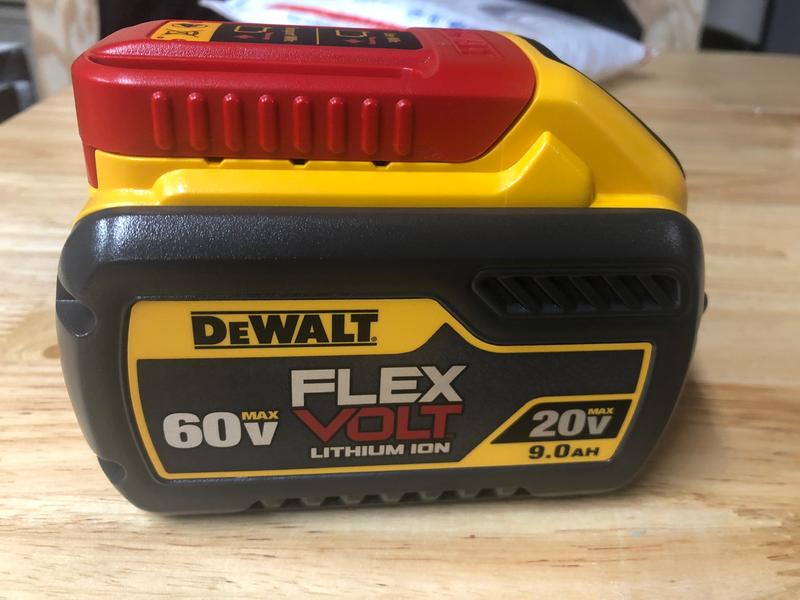 Dewalt 20V/60V MAX* FLEXVOLT® 9Ah Battery - 0000000081 - Runnings