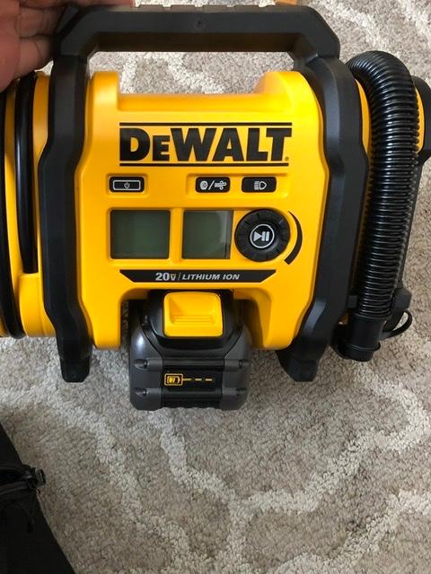 Black & Decker-Dewalt DCC020IB