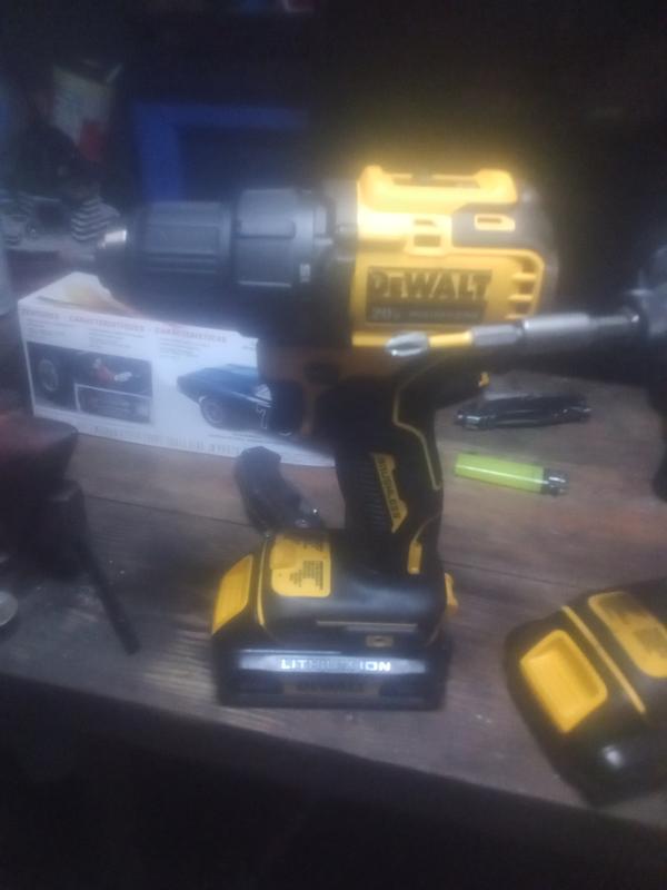 Atomic dewalt store set