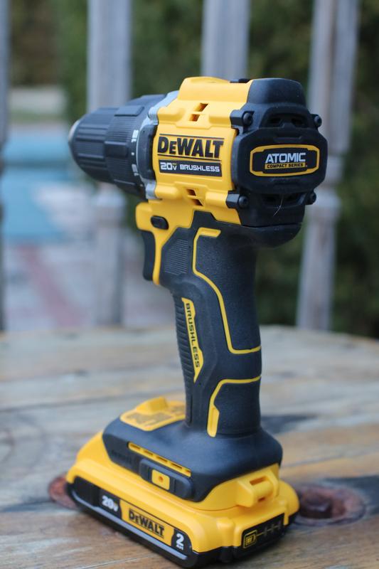 ATOMIC 20V MAX Brushless Cordless 1 2 in. Drill Driver Kit DEWALT