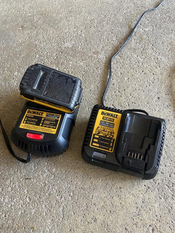 DEWALT 20V MAX* Charger (DCB115) - Stover's Liquidation