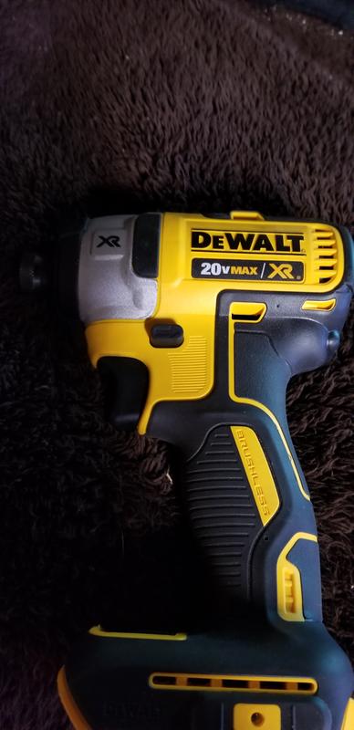 20V MAX XR Brushless Cordless Impact Driver with TOOL CONNECT