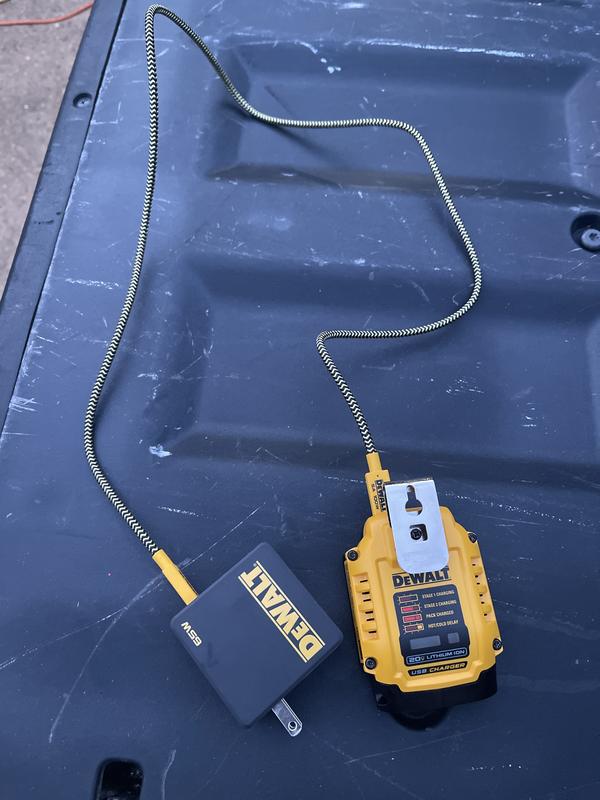 Dewalt 20 volt online usb adapter