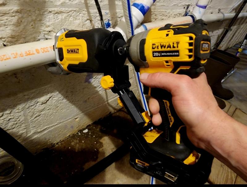 The slim head slides between wall and pipe making a perfectly straight and clean cut, no burs. Saves so much time on repairs and line add-ons.