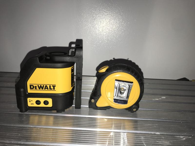 DEWALT DW088 Self Leveling Cross Line Laser Instruction Manual