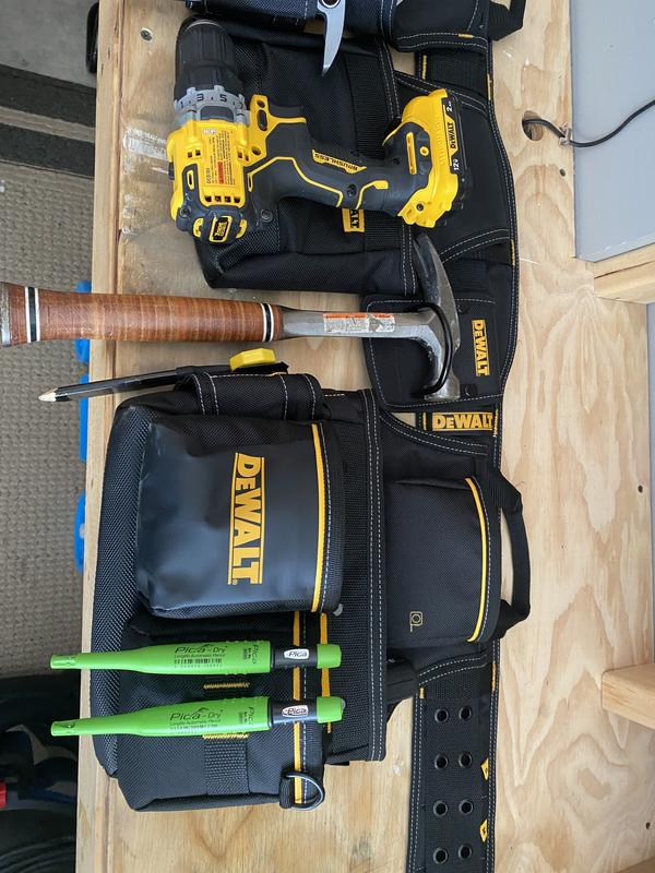 DEWALT Cinturón de herramientas, duradero, cinturón profesional de 26  bolsillos (DWST540601)