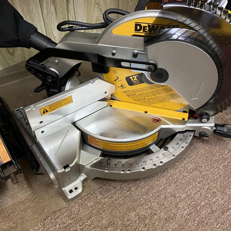 Dewalt 12 inch single 2024 bevel miter saw