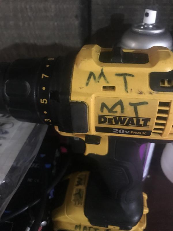 Taladro atornillador a batería 10mm 12V DeWALT DCD710S2 – Tottal Store