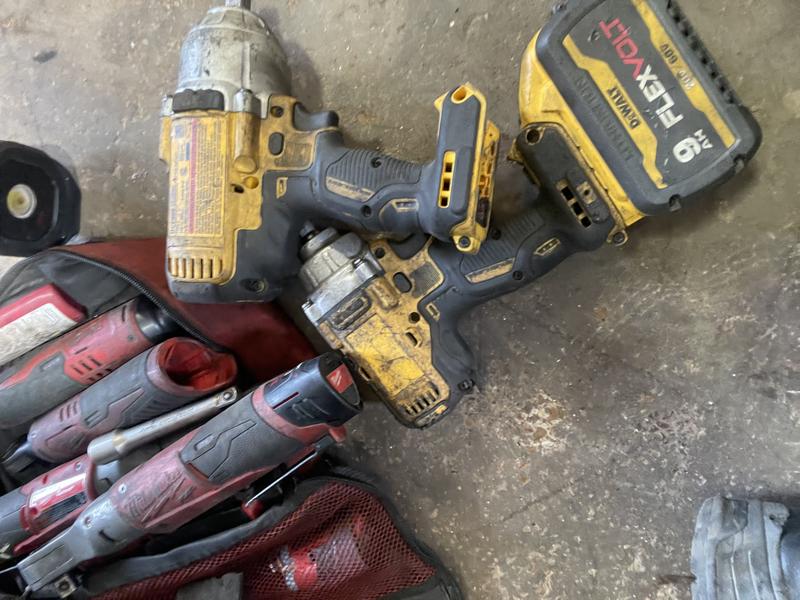 Dewalt DCF899 Cordless Impact Wrench at Rs 27500/piece