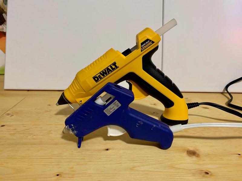 DEWALT Ceramic Rapid Heat Full Size Glue Gun DWHTGR50 - The Home Depot