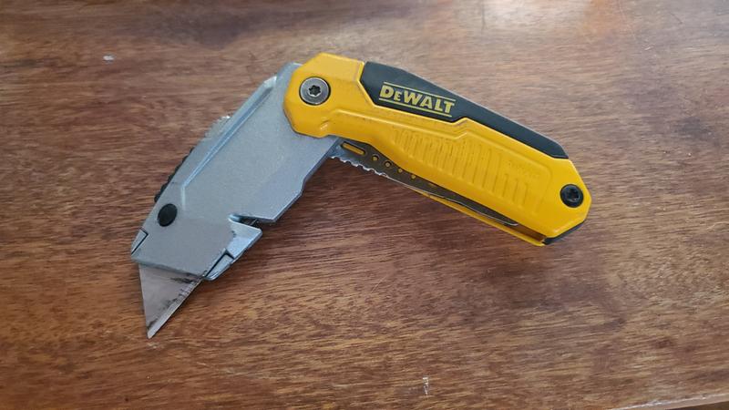 DEWALT Folding Retractable Utility Knife DWHT10035L - The Home Depot