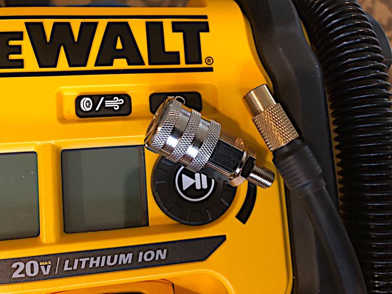 DEWALT 20V MAX Tire Inflator, Compact and Portable, Automatic Shut Off, LED  Light, Bare Tool Only (DCC020IB)