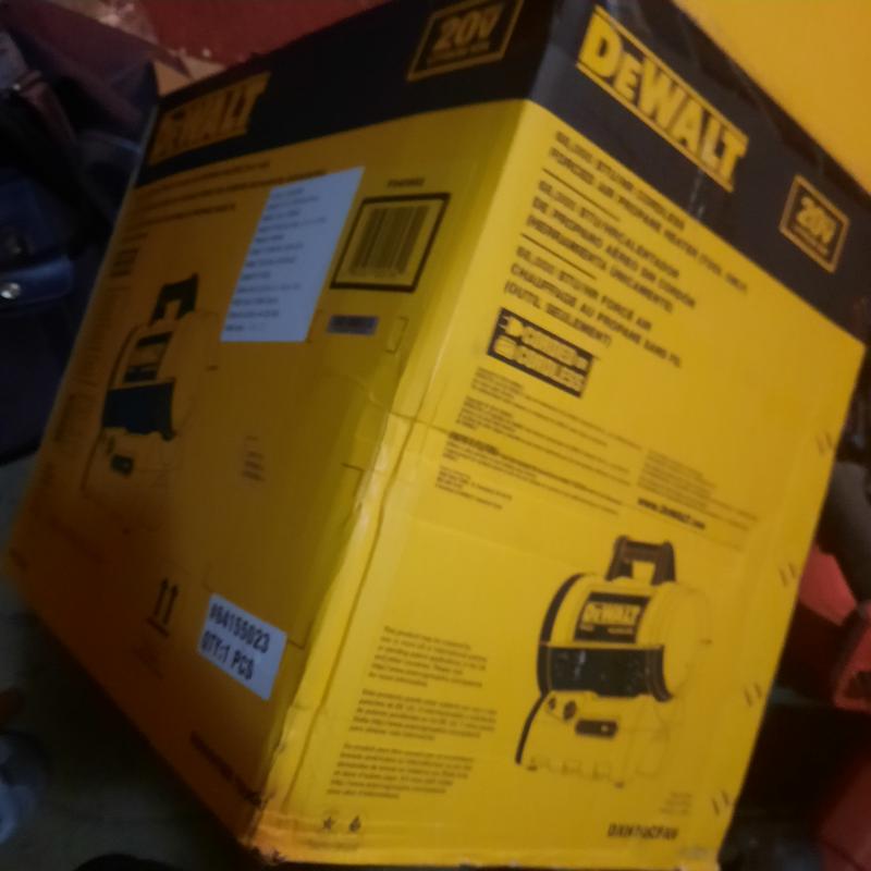 20V MAX 70 000 BTU Cordless Forced Air Propane Heater DEWALT