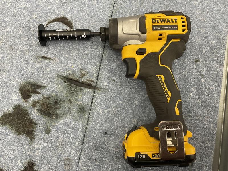 DeWalt Impact Connect Inside Pipe Cutter 1-1/3