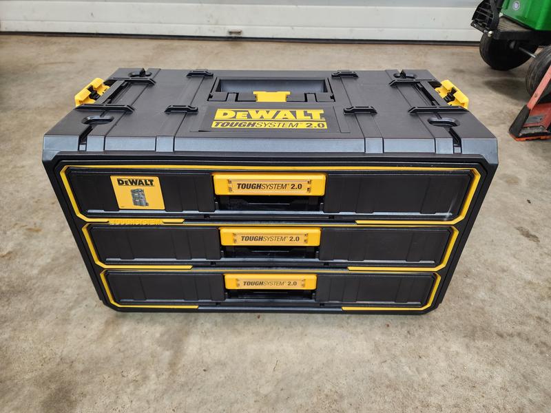 Battery storage set up inside the Tough System 2.0 drawer. : r/Dewalt